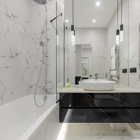 Apartment Petrovdom 2-5 New In Rc Novopecherski Lypky, 19b Andrii Verkhogliad Street *